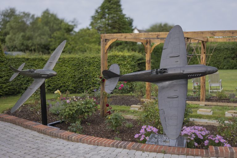 spitfire-sculptures-high-11